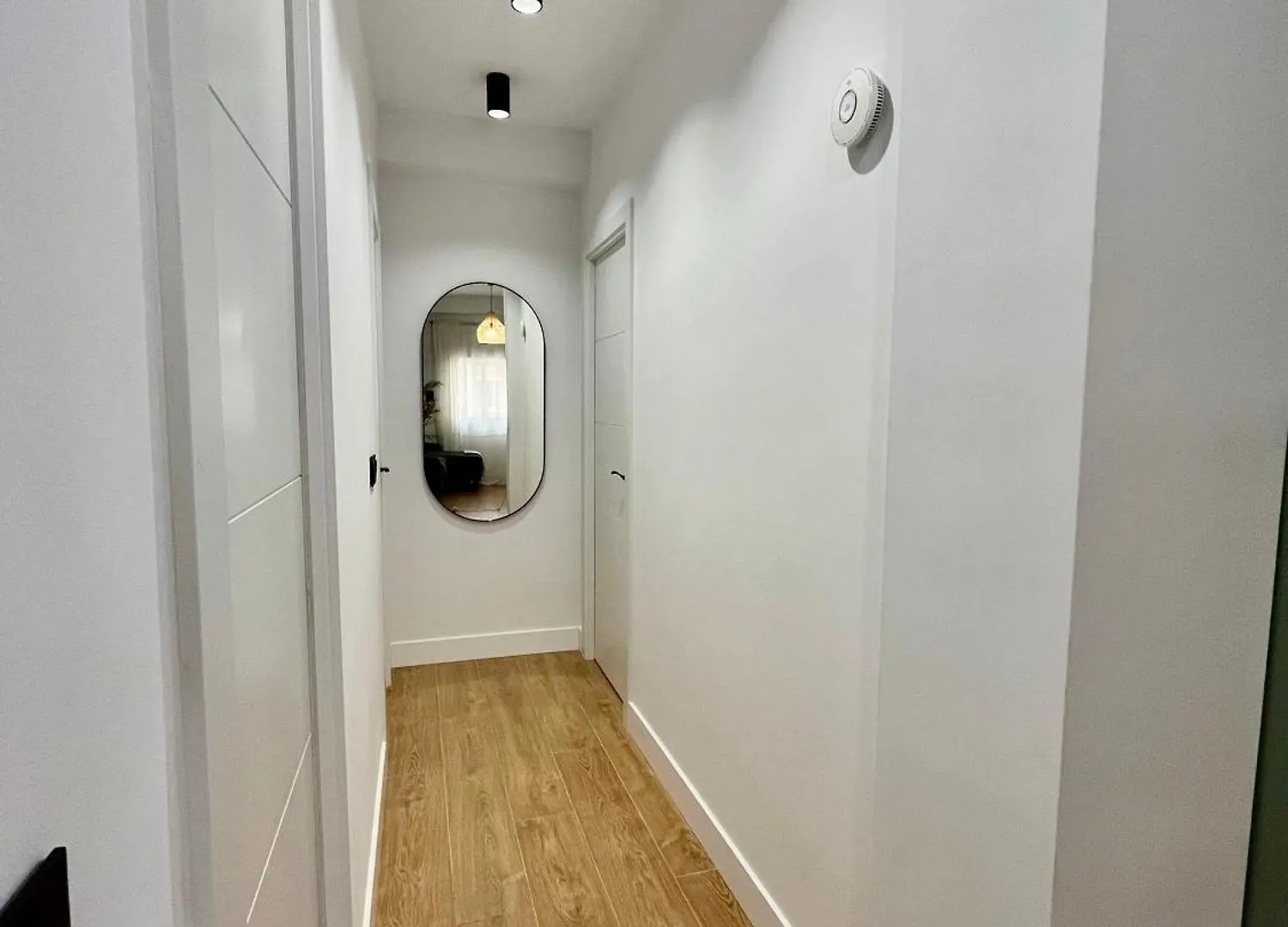 Piso Picasso, Modern Apartment In The Heart Of Malaga City